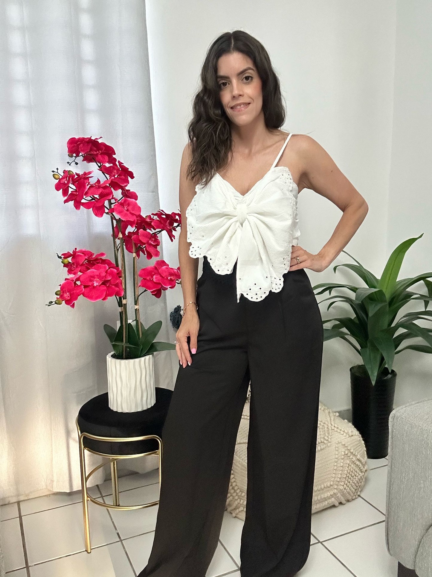 White Casual Bow Crop Top