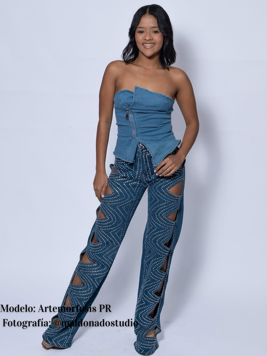 Cuts & Rhinestones Jean