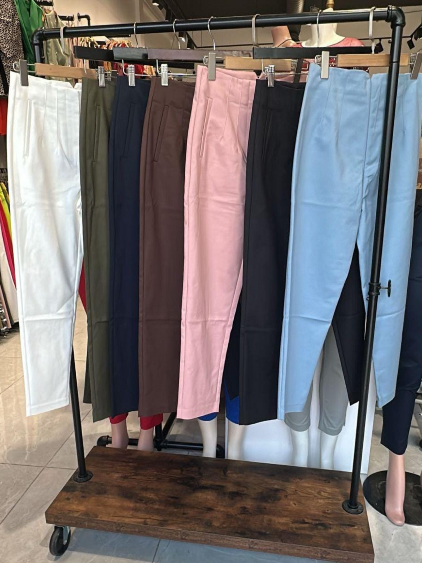 Zara-style high-waisted olive green pants