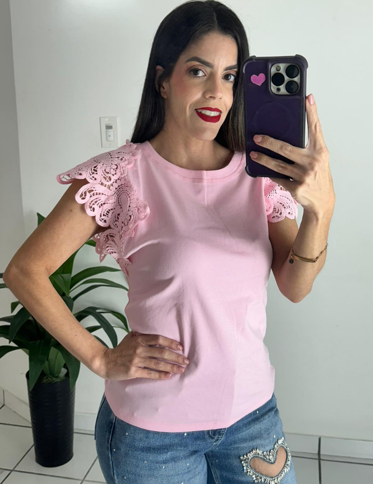 Laced sleeves pink top