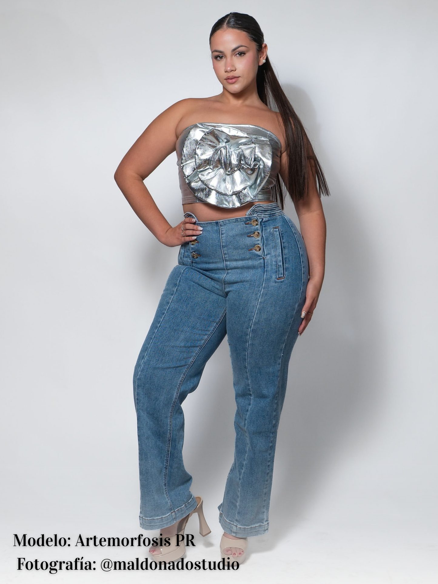 High Waisted Front Buttons Jean